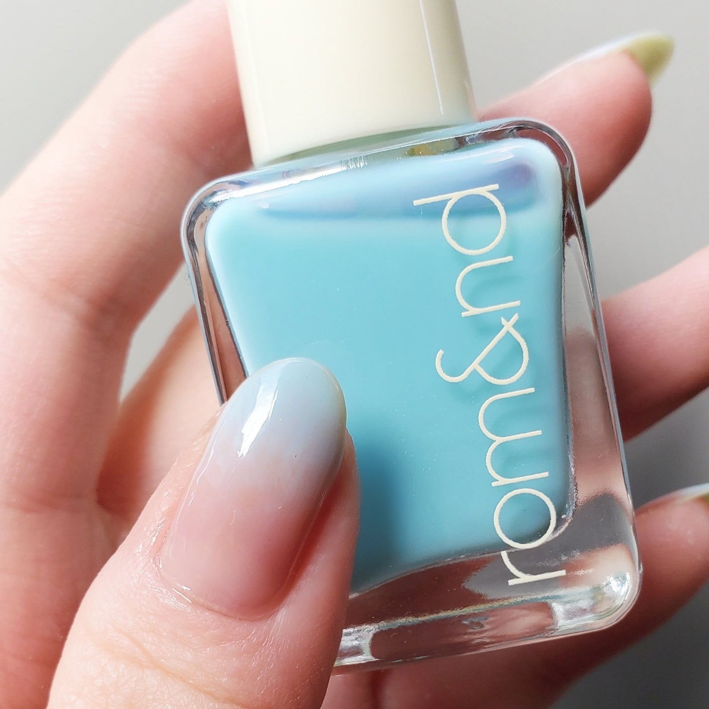 ムードペブルネイル/rom&nd/マニキュアを使ったクチコミ(2枚目)