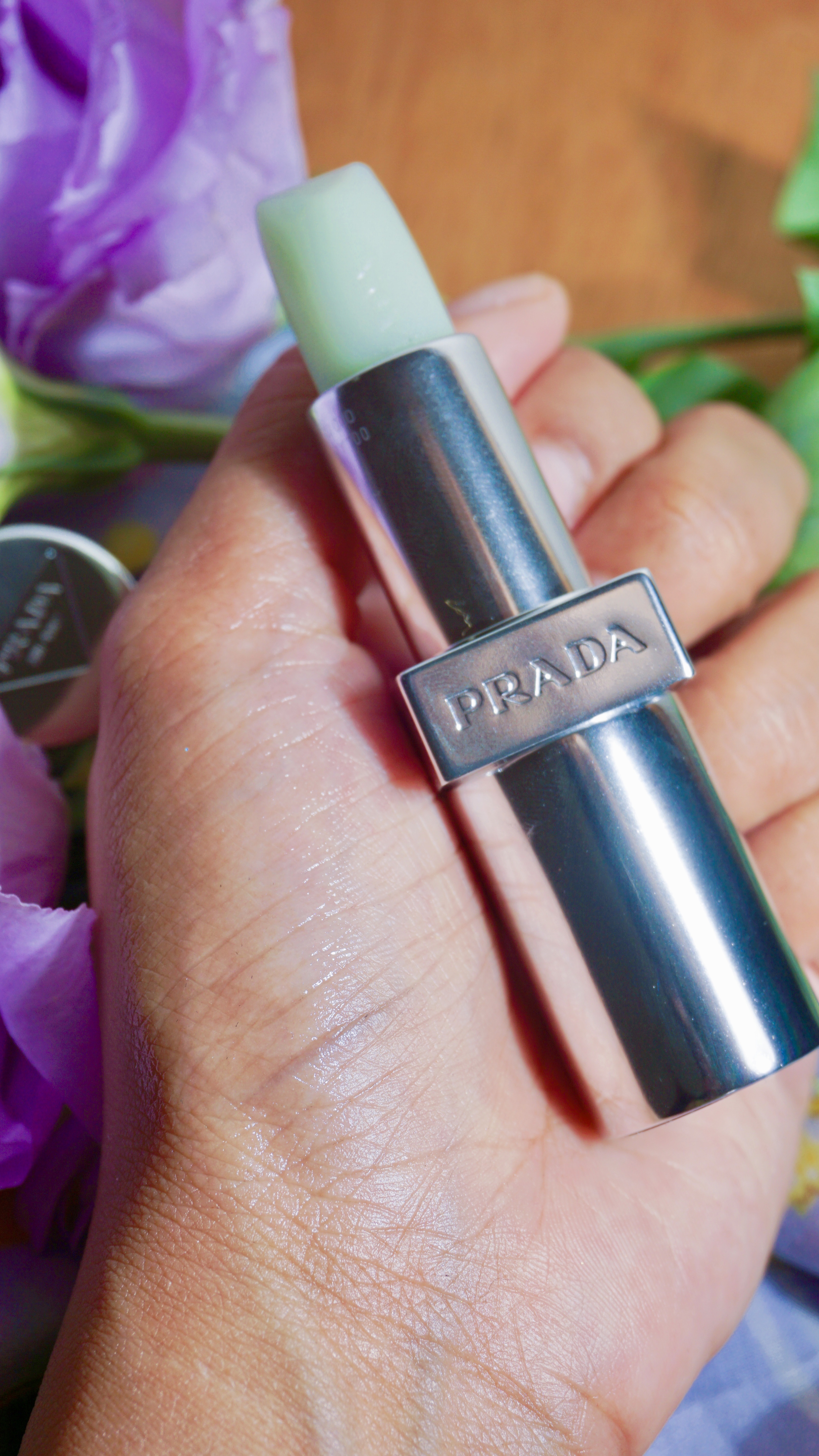 リップ バーム オプティマイジング ケア/PRADA BEAUTY/リップバームを使ったクチコミ（3枚目）