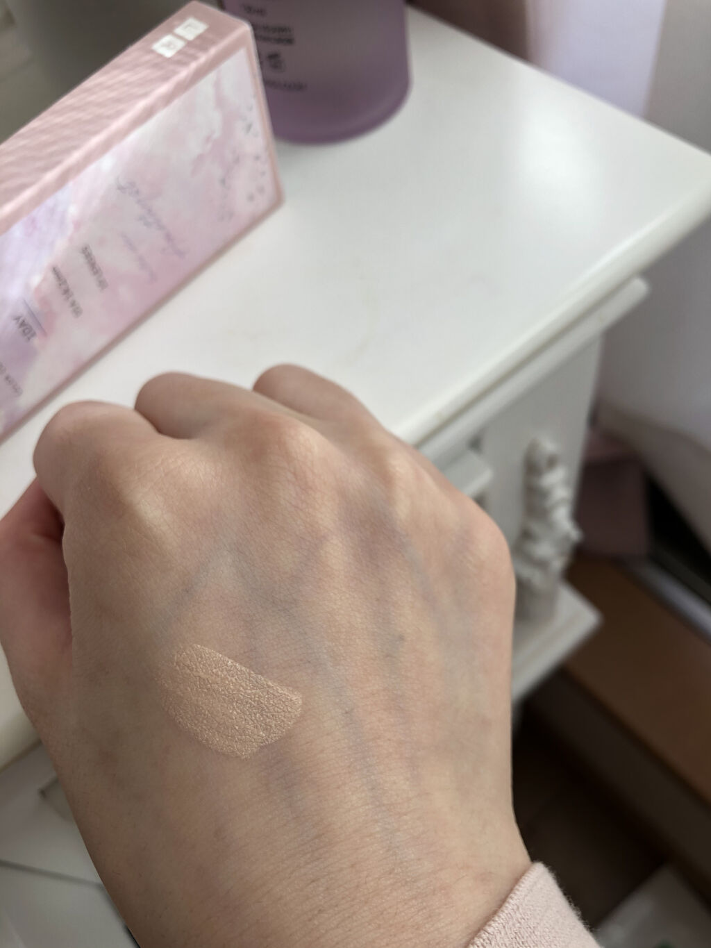 Amplitude リキッドコンシーラーのクチコミ「コンシーラーってなかなかいいのにたどり着くのがなくていまのところこれが1番の結論に(o^^o).....」（2枚目）