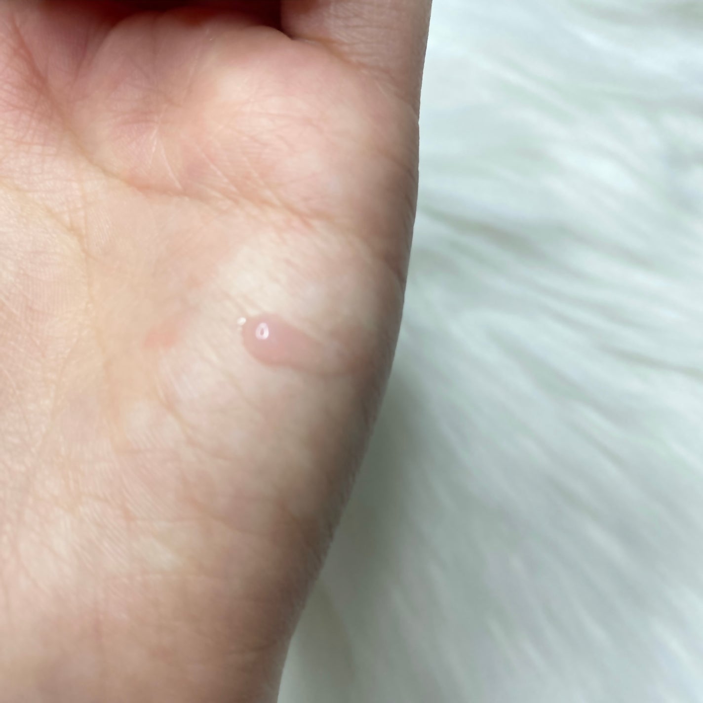 メロウデューリップエッセンス/キャンメイク/リップケアを使ったクチコミ(3枚目)