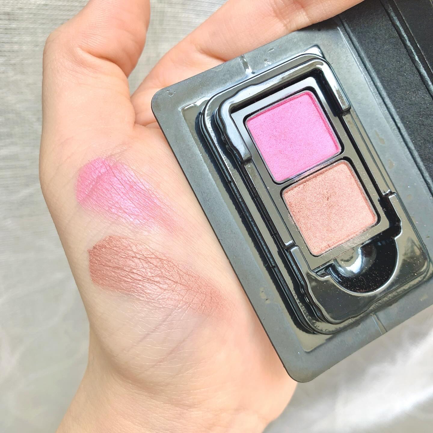 カネボウ アイカラーデュオ 22 Lotus Breeze/KANEBO/アイシャドウパレットを使ったクチコミ（2枚目）