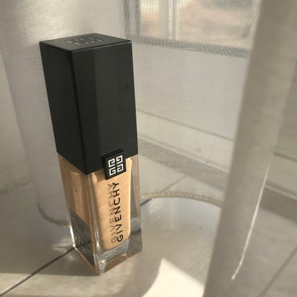 プリズム・リーブル・スキンケアリング・グロウ/GIVENCHY/リキッドファンデーションを使ったクチコミ(1枚目)