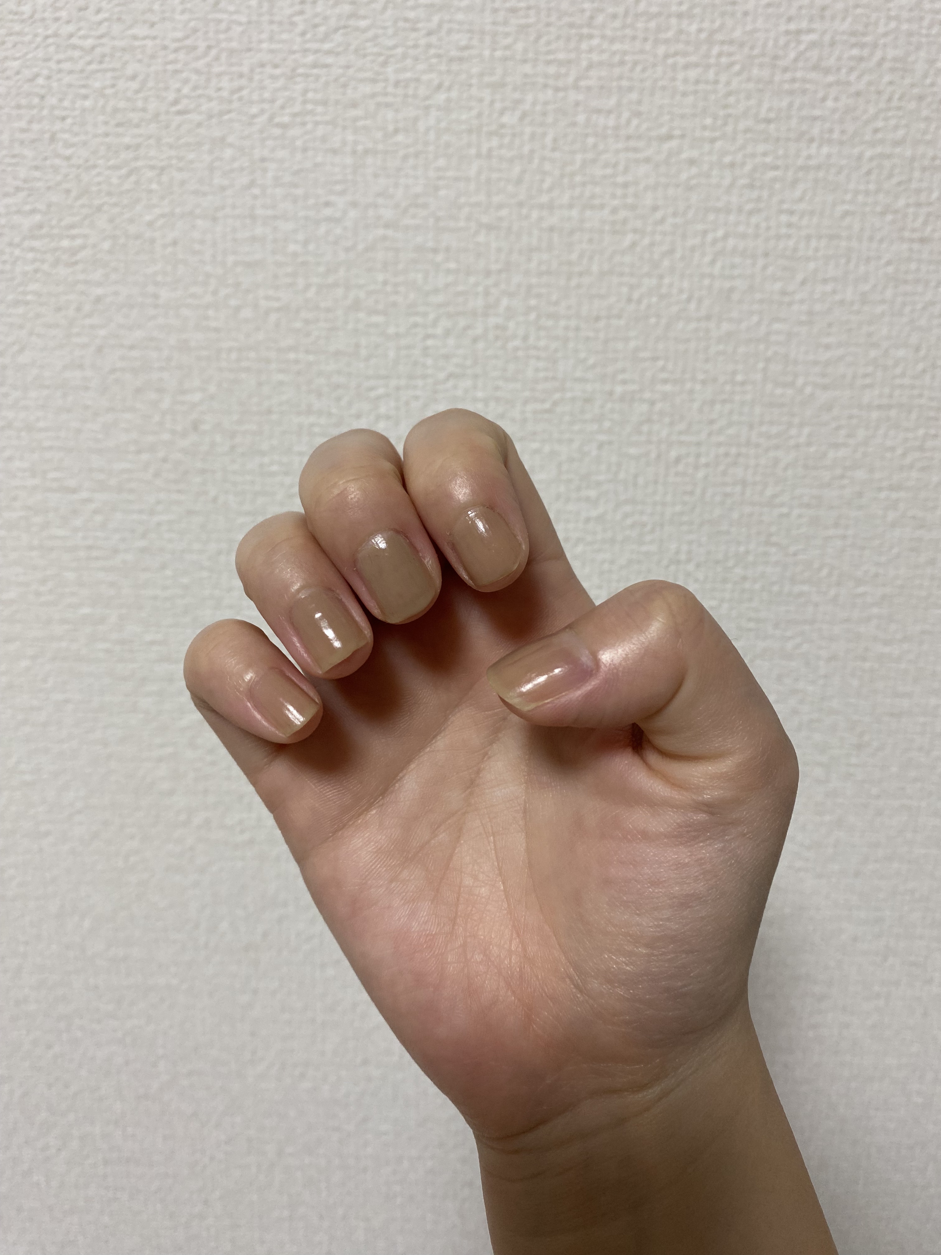 gene TOKYO ネイル ベージュ/DAISO/マニキュアを使ったクチコミ（2枚目）