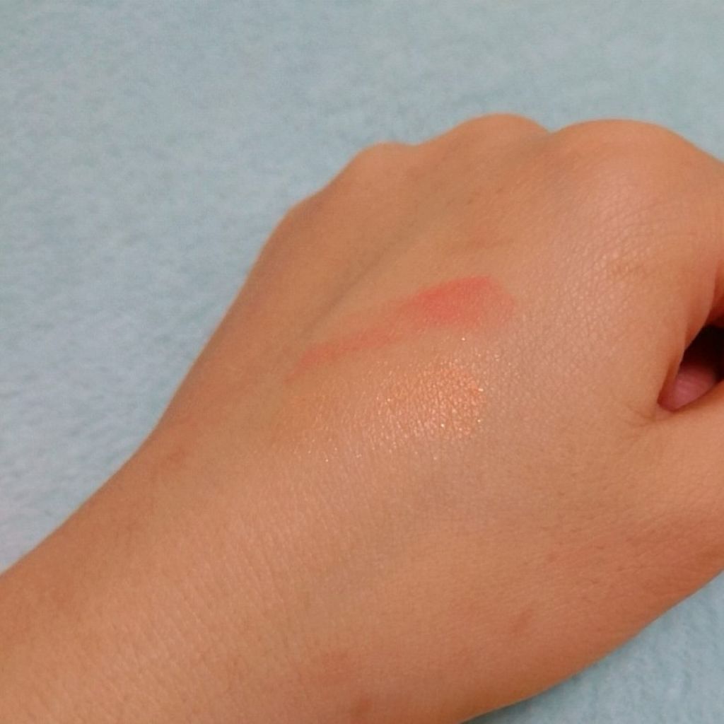 3Dコントラスティングチークス/KATE/パウダーチークを使ったクチコミ(3枚目)