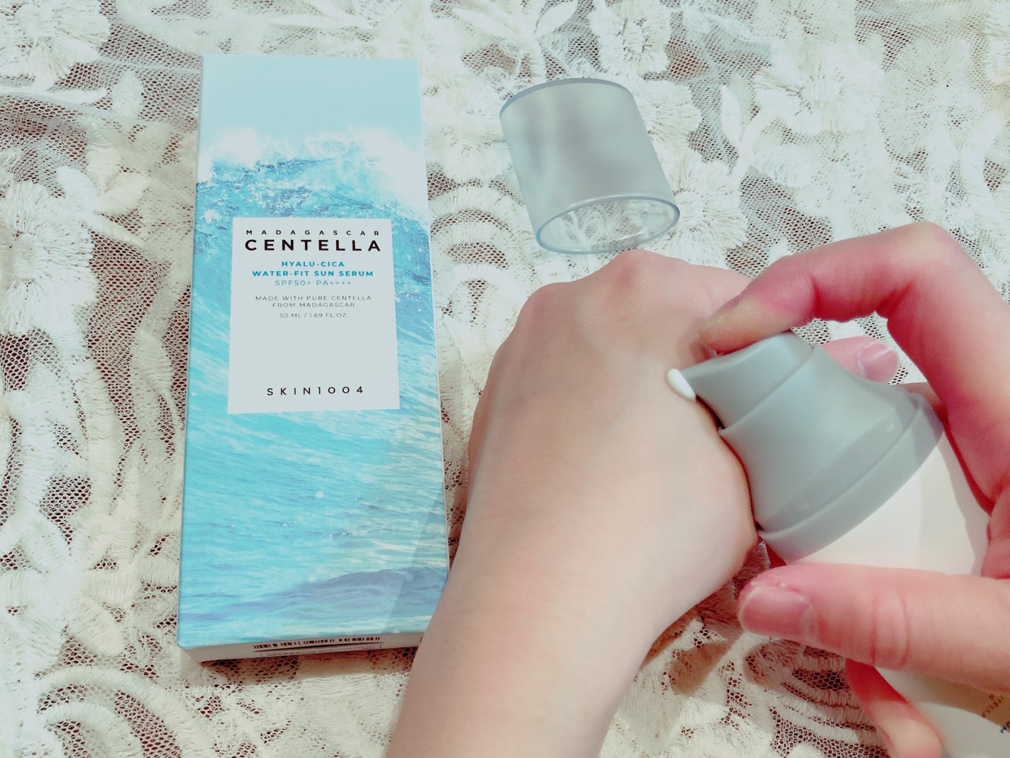 ヒアルーシカ ウォーターフィット サンセラム/SKIN1004/日焼け止めローションを使ったクチコミ(2枚目)