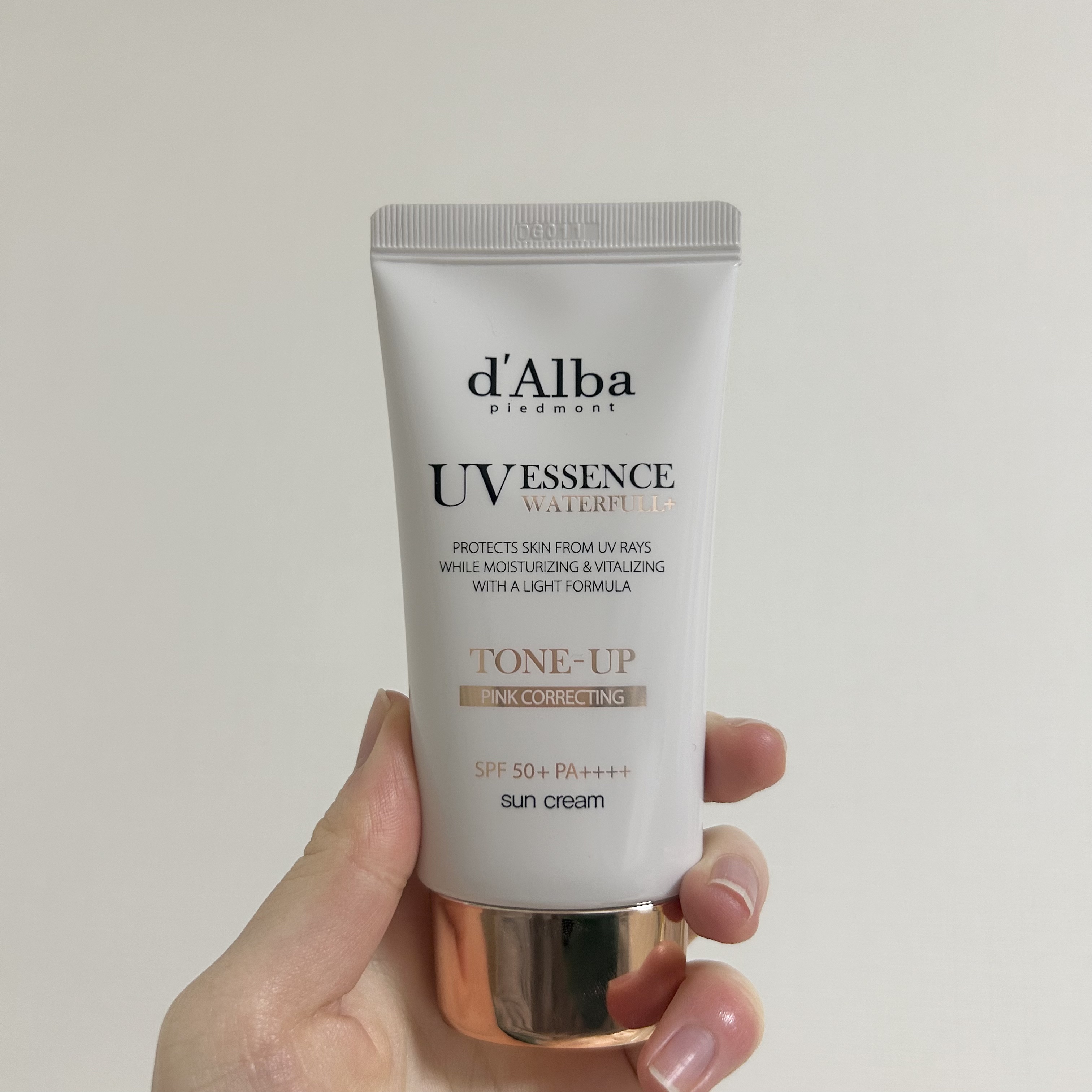 ウォータフルトーンアップサンクリーム/ダルバ/日焼け止めクリームを使ったクチコミ（1枚目）