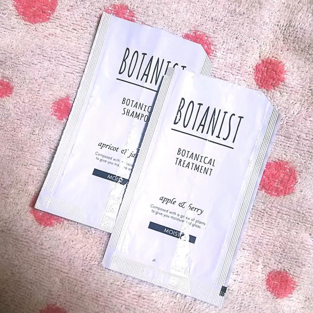 まゆ on LIPS 「#使い切りサンプル#使い切りヘアケア#ボタニストボタニカルシャ..」(1枚目)