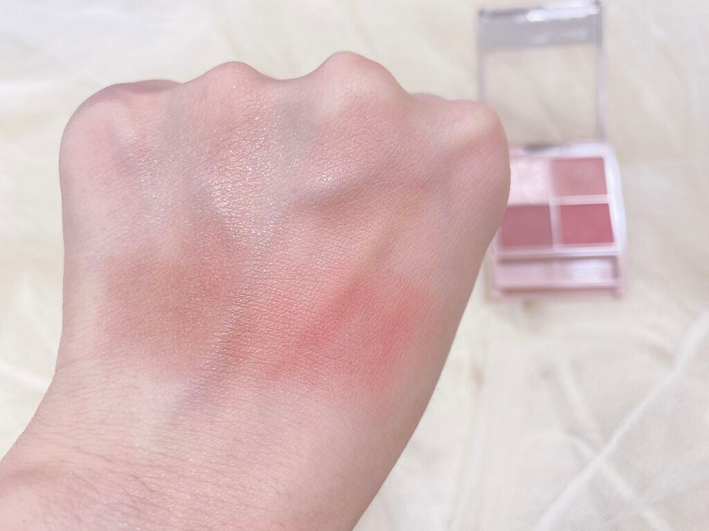 シルキースフレアイズ(マットタイプ)/キャンメイク/アイシャドウパレットを使ったクチコミ(4枚目)