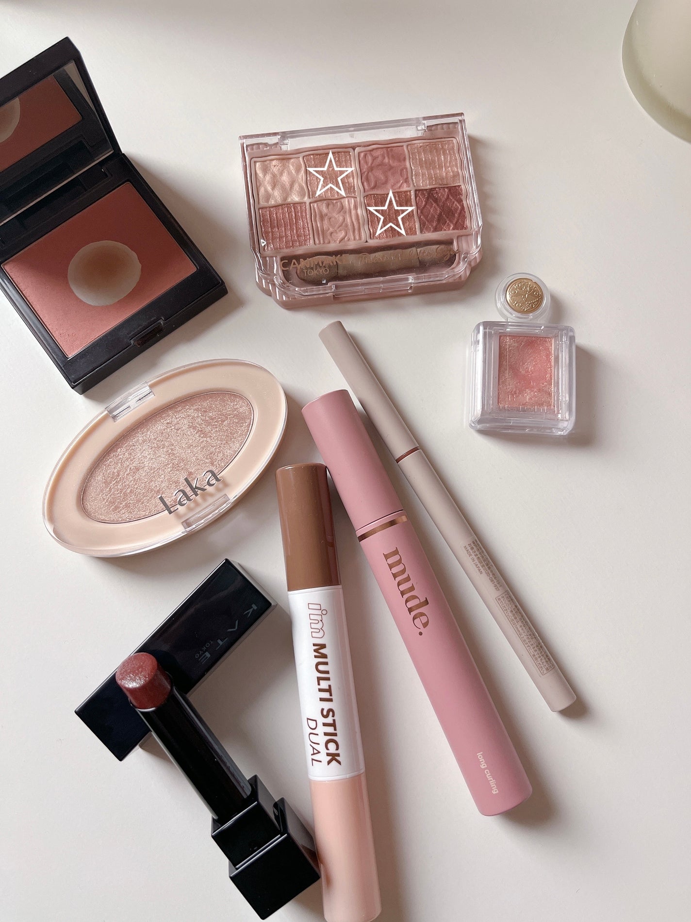 シャドーカスタマイズ/MAJOLICA MAJORCA/単色アイシャドウを使ったクチコミ(1枚目)