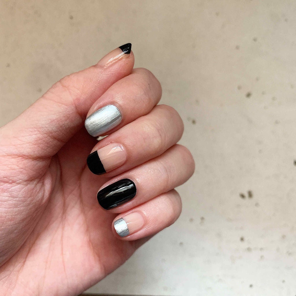 カラフルネイルズ/キャンメイク/マニキュアを使ったクチコミ(2枚目)