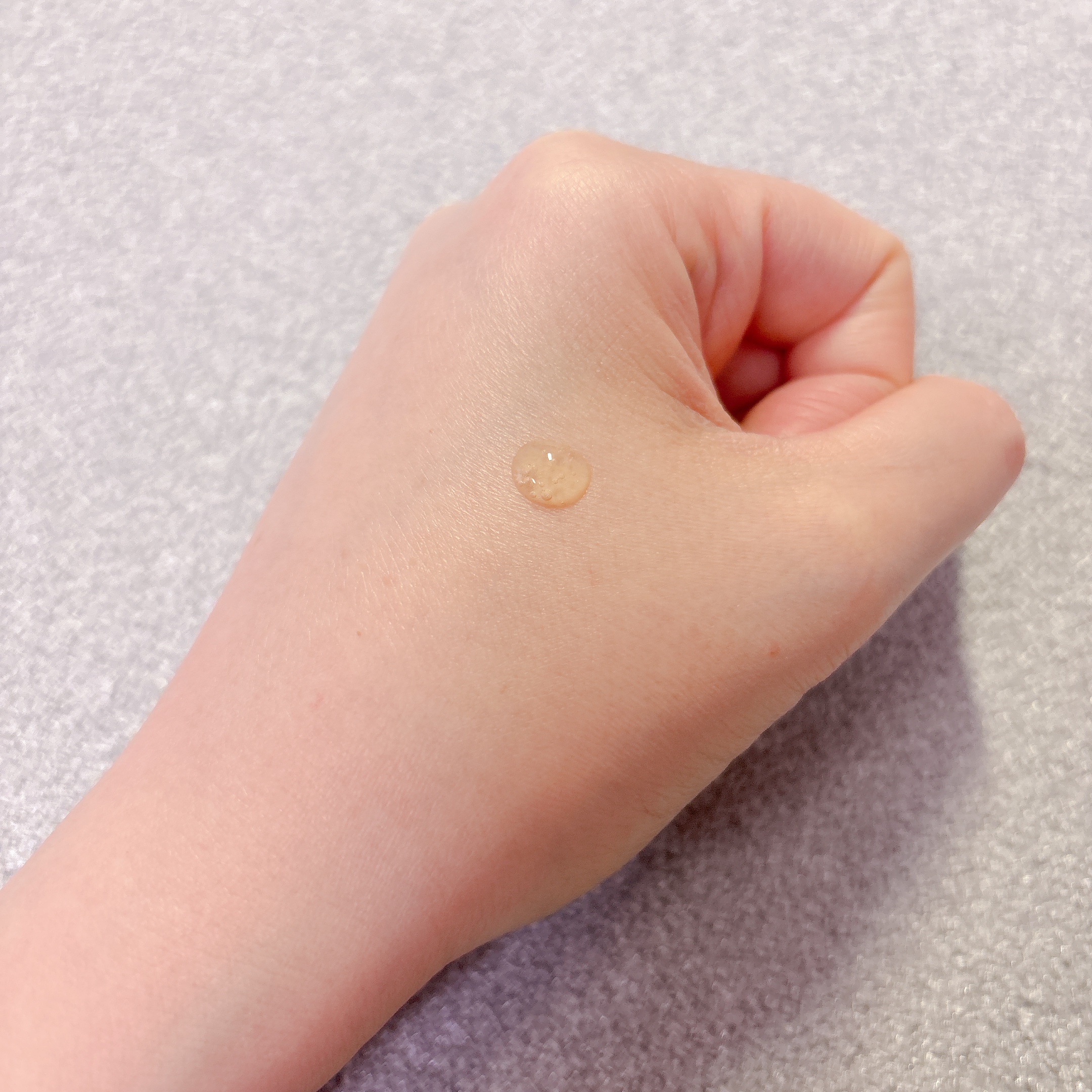 レチ二オールポアタイトニングセラム/Real Barrier/美容液を使ったクチコミ（3枚目）