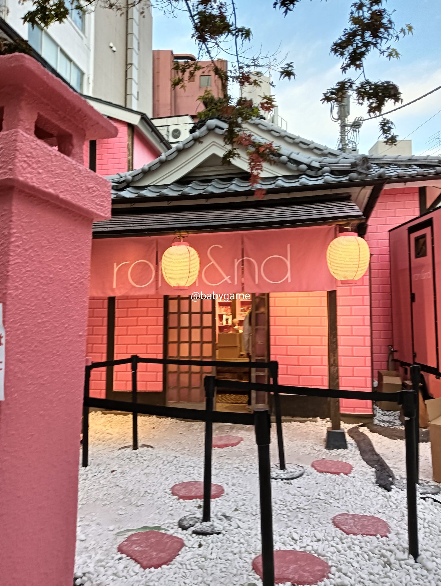 ジューシーラスティングティント/rom&nd/リップティントを使ったクチコミ(2枚目)