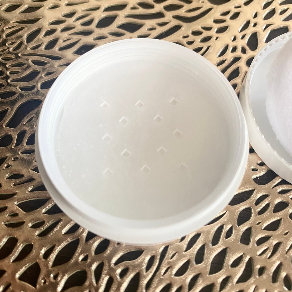 CICA ノーセバム マイルドパウダー/VT/ルースパウダーを使ったクチコミ(4枚目)