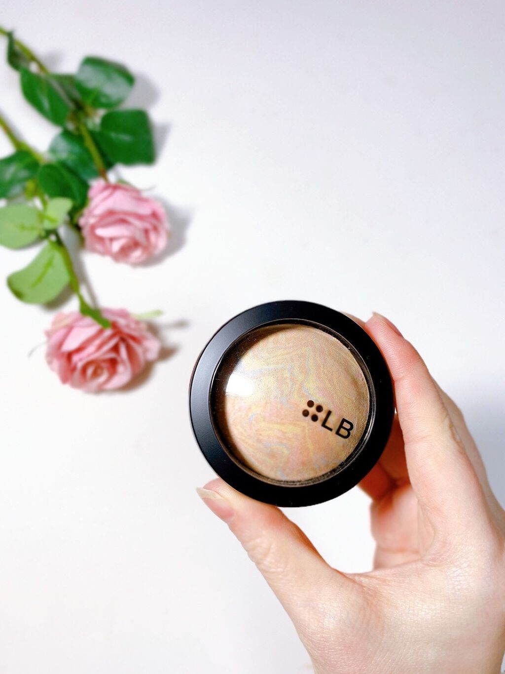 マーブルハイライター/LB/パウダーチークを使ったクチコミ(3枚目)