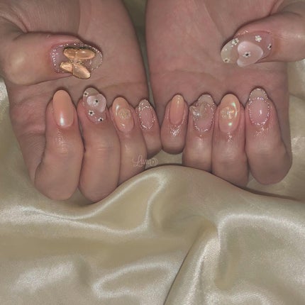 Iuna. Mizuki on LIPS 「.成人おめでとうございます🎀🌼#nail#nailstagra..」(2枚目)