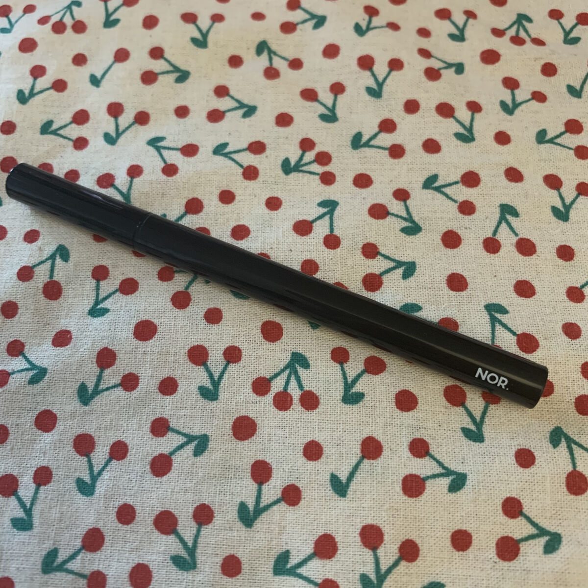 NOR.(ノール) AIRFIT LINER バーガンディ/NOR./リキッドアイライナーを使ったクチコミ（3枚目）