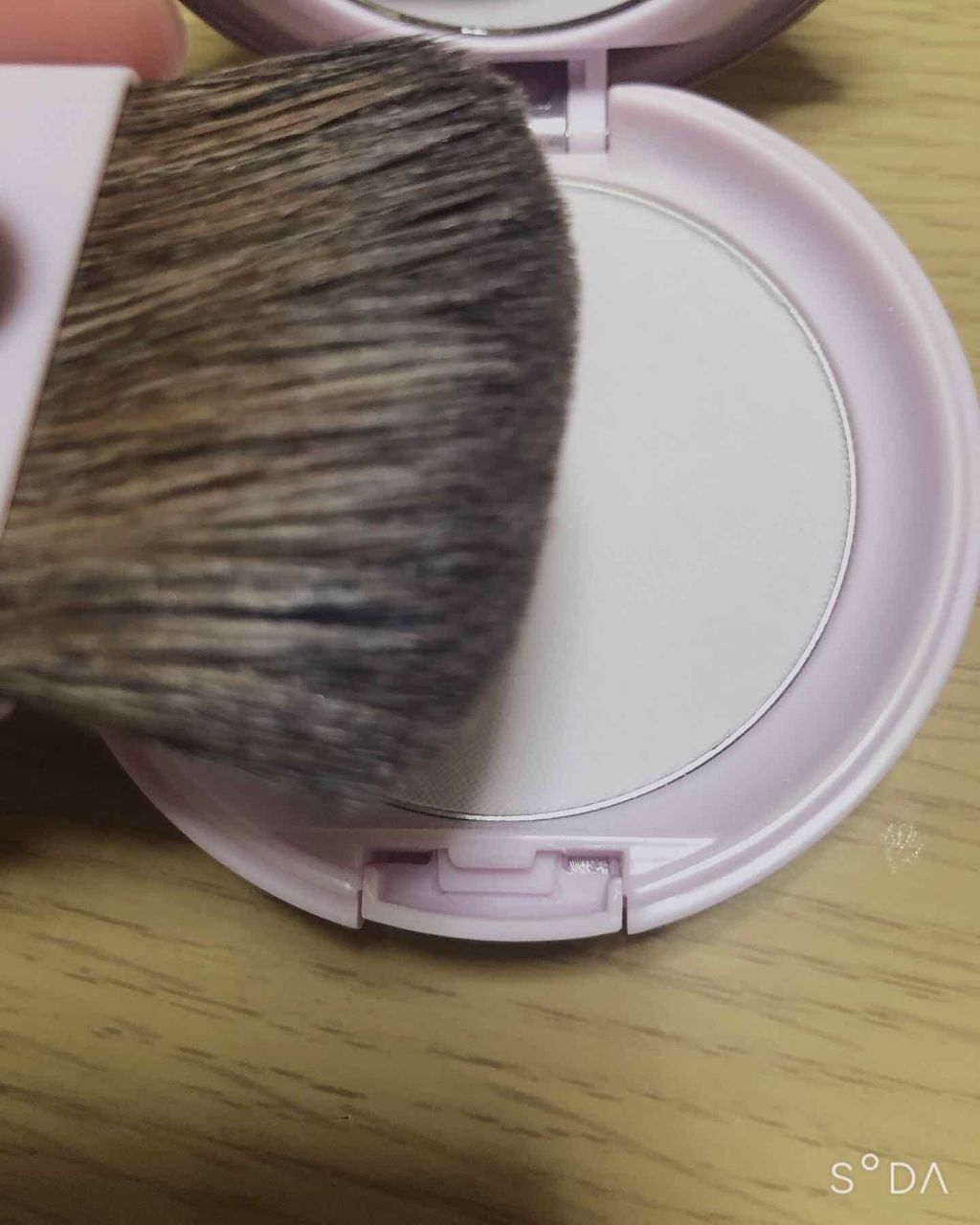 パラソーラ イルミスキン フェイスパウダー UV/ナリスアップ/プレストパウダーを使ったクチコミ（2枚目）