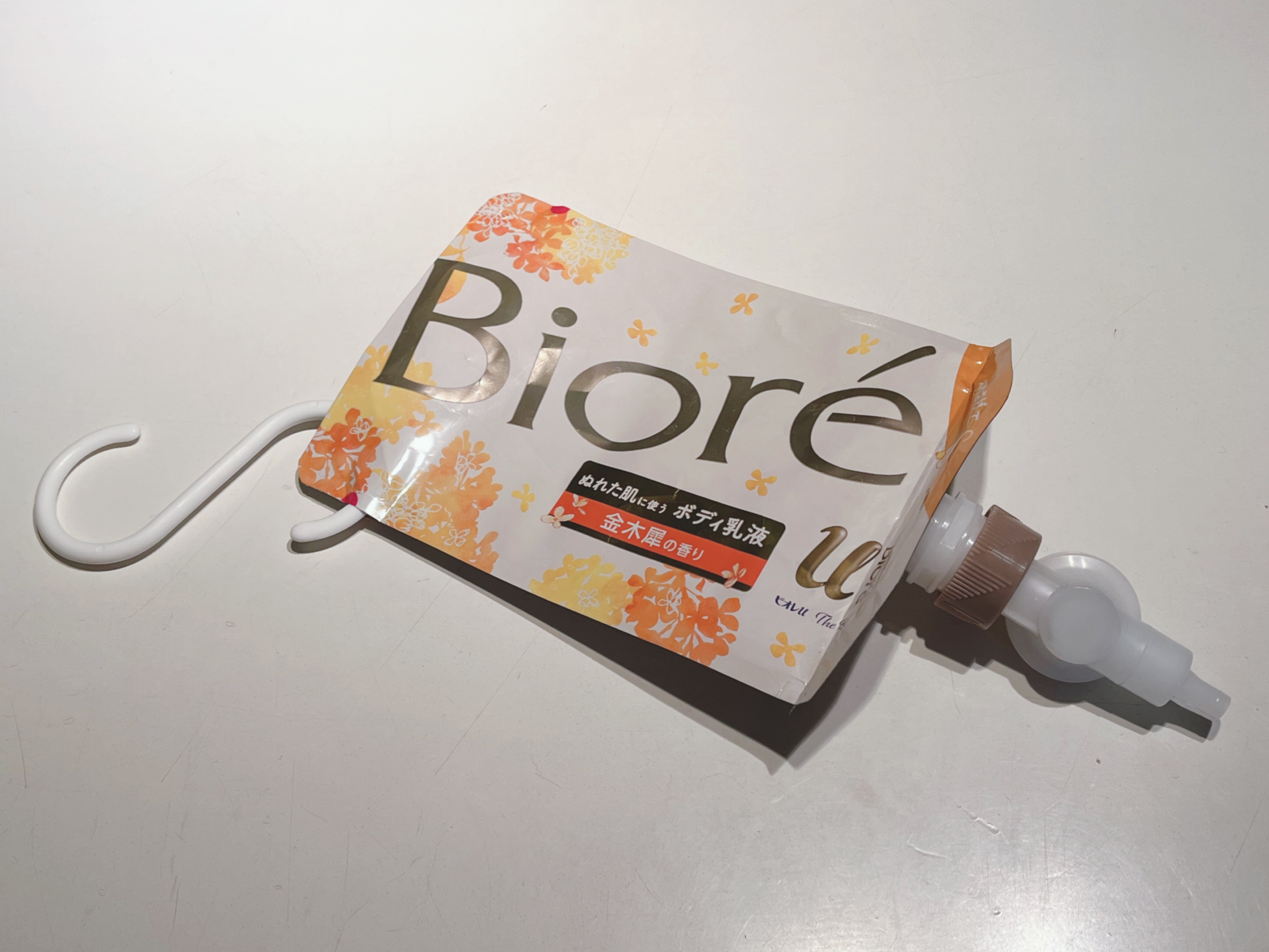 ザ ボディ ぬれた肌に使うボディ乳液 金木犀の香り/ビオレu/ボディミルクを使ったクチコミ（1枚目）