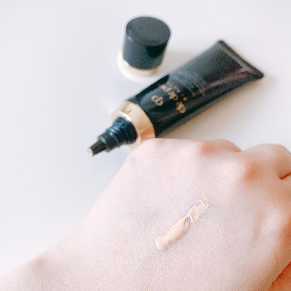 クレ・ド・ポー ボーテ タンクレームエクラn/クレ・ド・ポー ボーテ/クリーム・エマルジョンファンデーションを使ったクチコミ（3枚目）