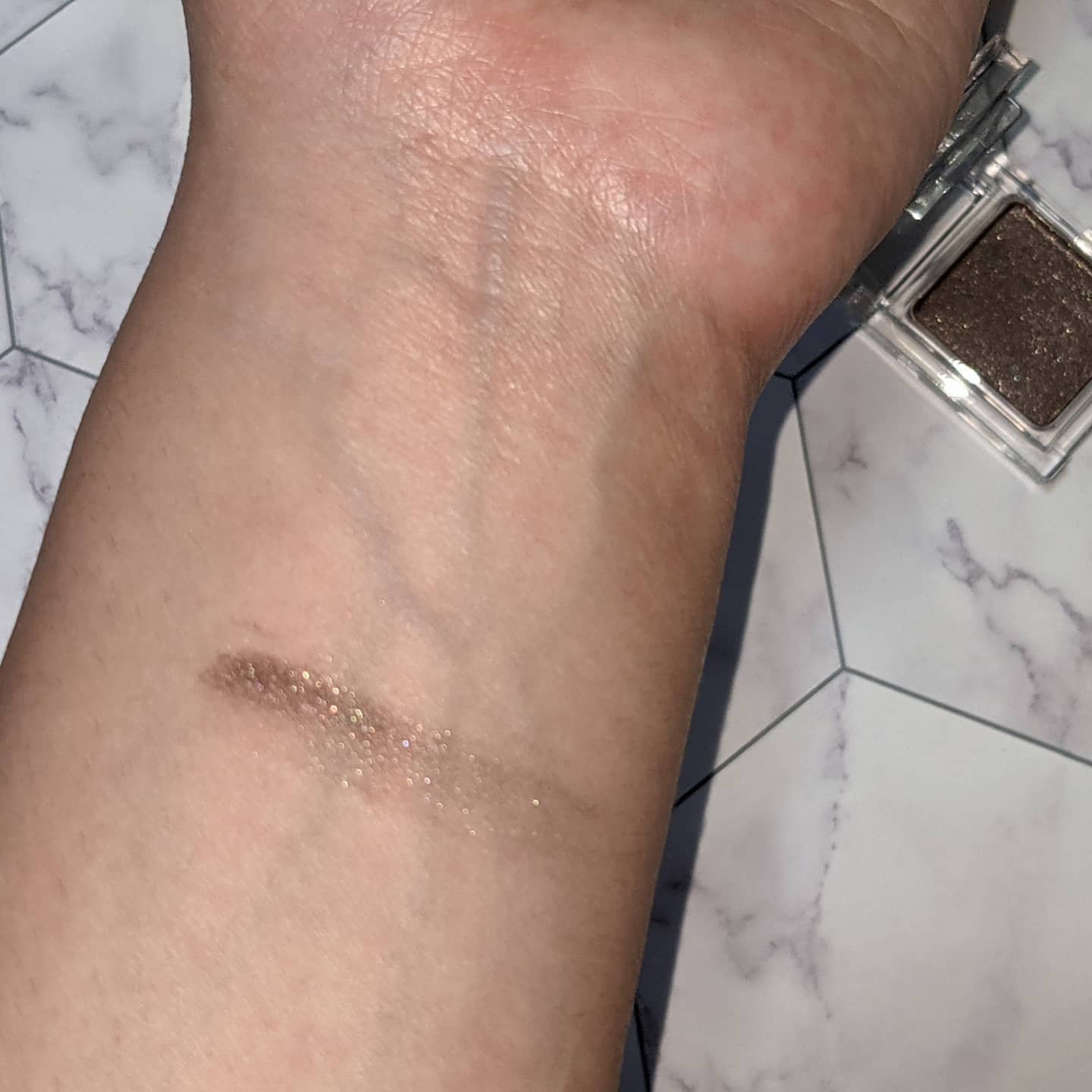 ケイト ザ アイカラー/KATE/単色アイシャドウを使ったクチコミ（3枚目）