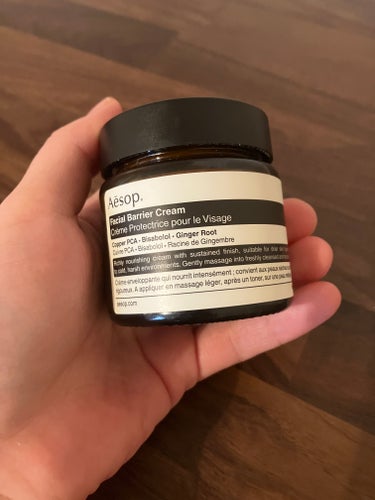 Aesop フェイシャル バリアクリームのクチコミ「自分用メモ📝

【使った商品】Aesop
【商品の特徴】こっくり系のクリーム
【使用感】伸びは.....」（1枚目）