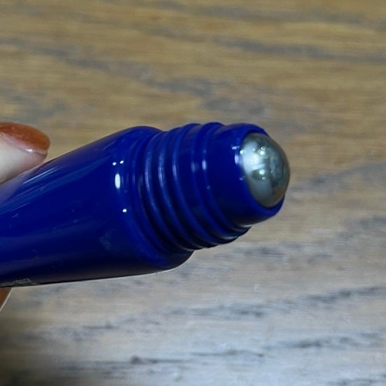 ハーバルナイトアイロールオン/カントリー&ストリーム/アイケア・アイクリームを使ったクチコミ(3枚目)