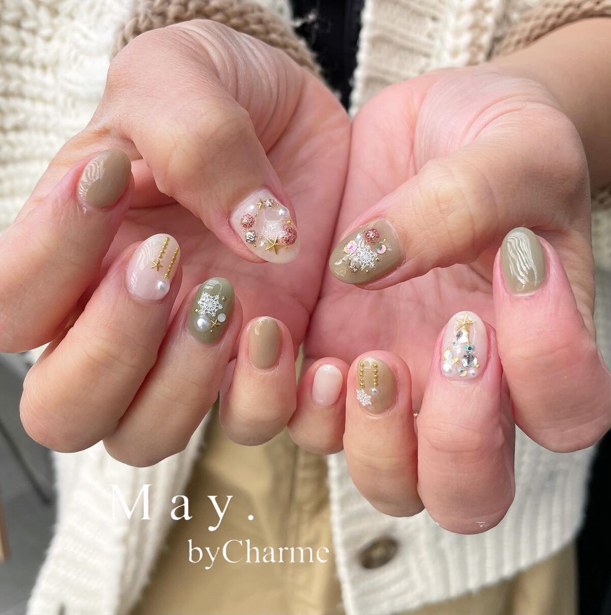 #クリスマスネイル,#冬ネイル,#Xmasネイル,#キラキラネイル,#リースネイルのネイルデザイン