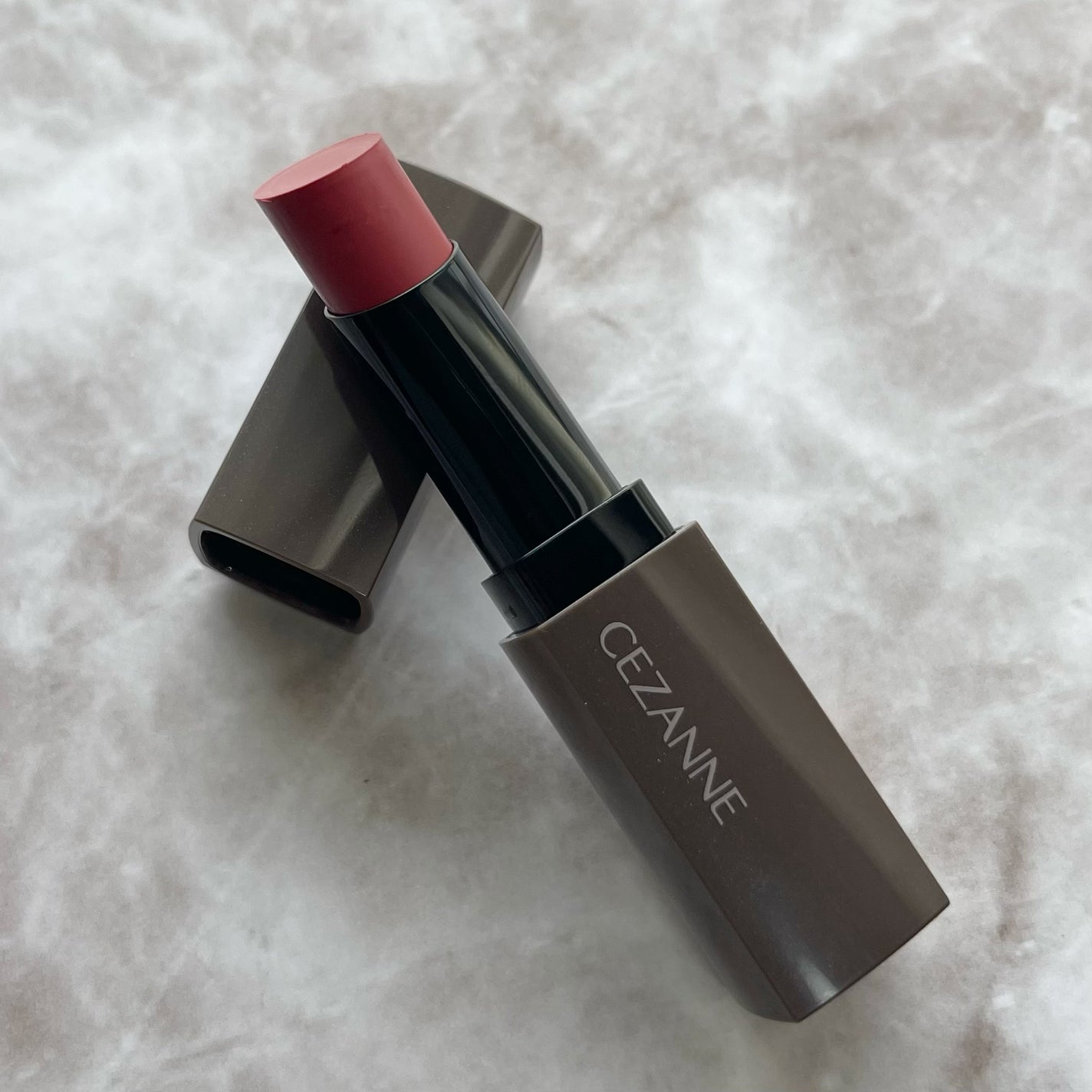 リップカラーシールド/CEZANNE/口紅を使ったクチコミ(5枚目)