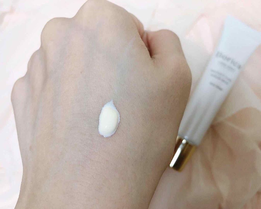 くずれ防止 美容液ケアベース ミルクベージュ SPF30 PA++/Borica/化粧下地を使ったクチコミ(2枚目)