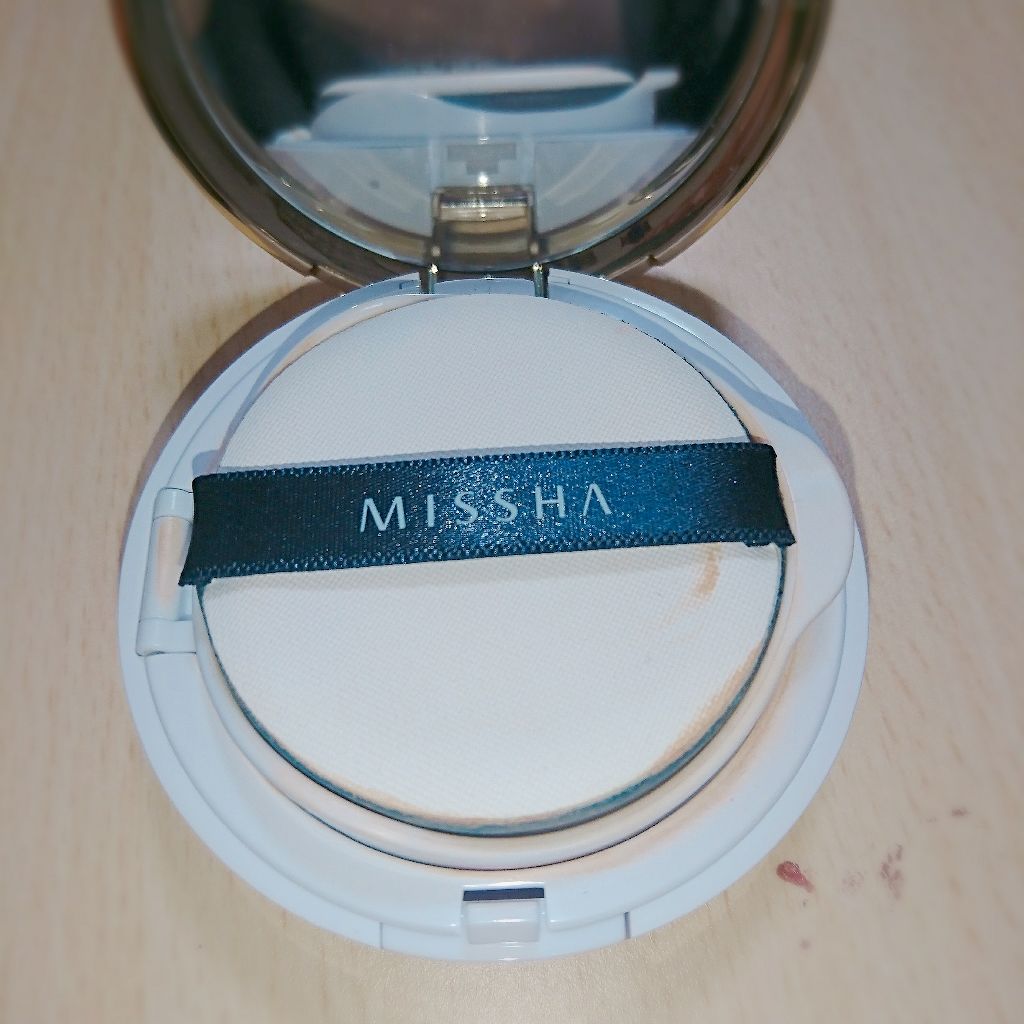 M クッション ファンデーション(モイスチャー)/MISSHA/クッションファンデーションを使ったクチコミ(3枚目)