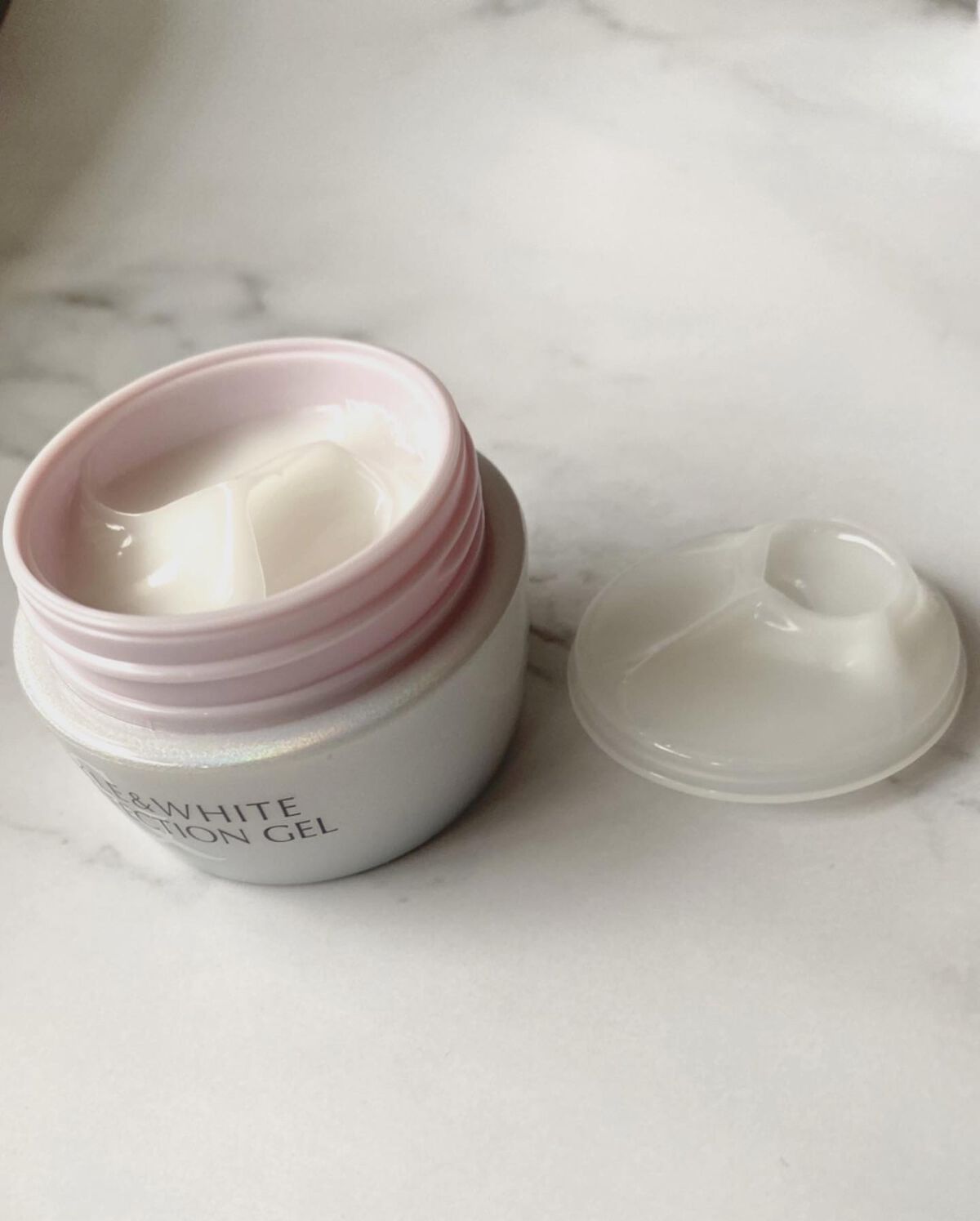 リンクル&ホワイト スキンパーフェクション ジェル/ミキモト コスメティックス/オールインワン化粧品を使ったクチコミ(2枚目)