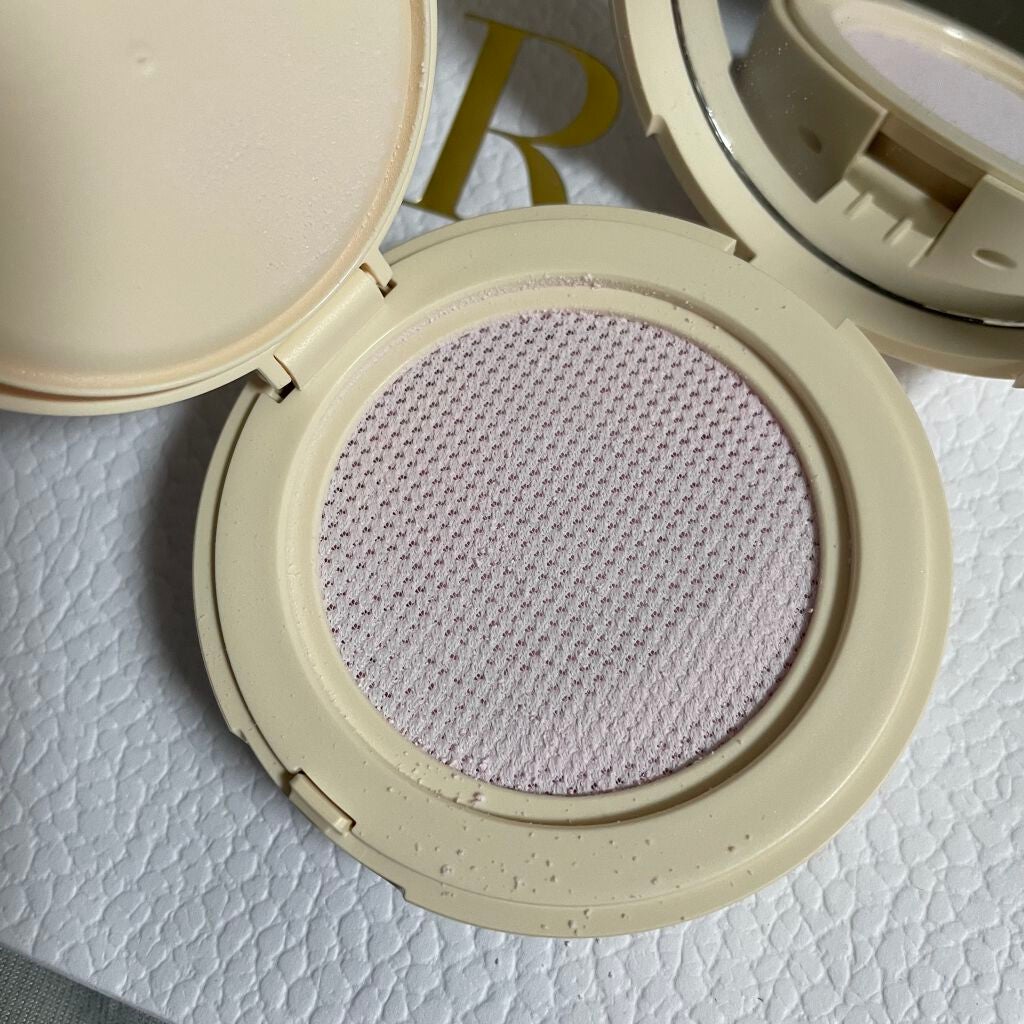 ディオールスキン フォーエヴァー クッション パウダー/Dior/ルースパウダーを使ったクチコミ(2枚目)