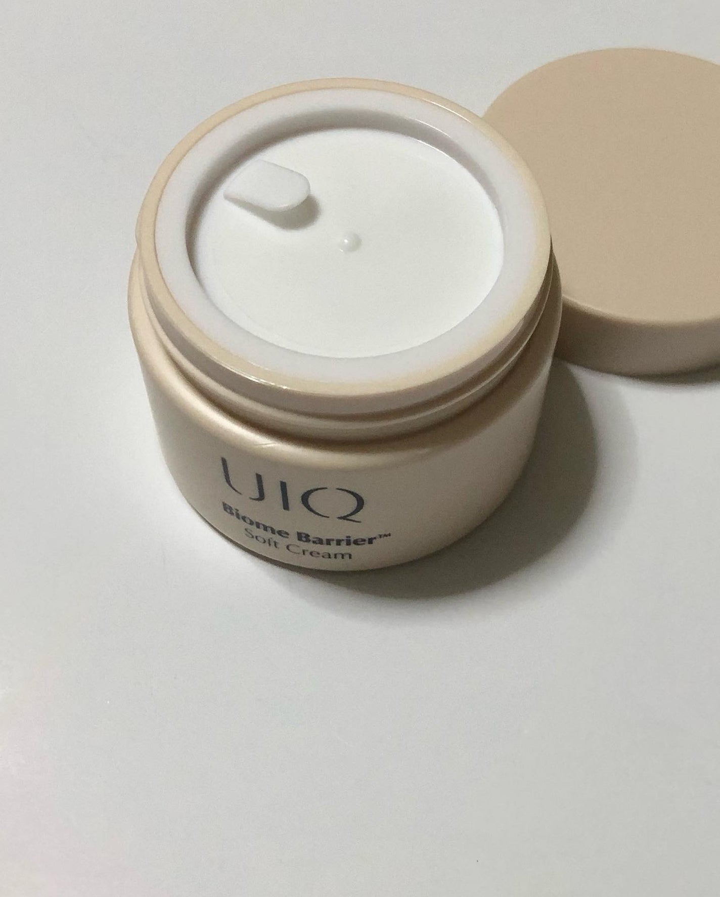 バイオームバリア ソフトクリーム/UIQ/フェイスクリームを使ったクチコミ(3枚目)