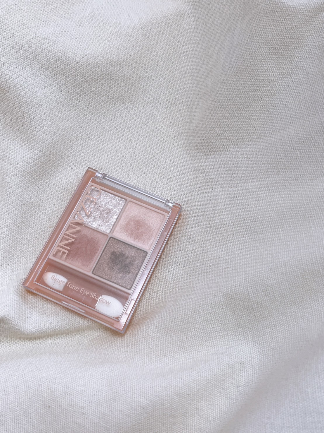 ベージュトーンアイシャドウ/CEZANNE/アイシャドウパレットを使ったクチコミ（1枚目）