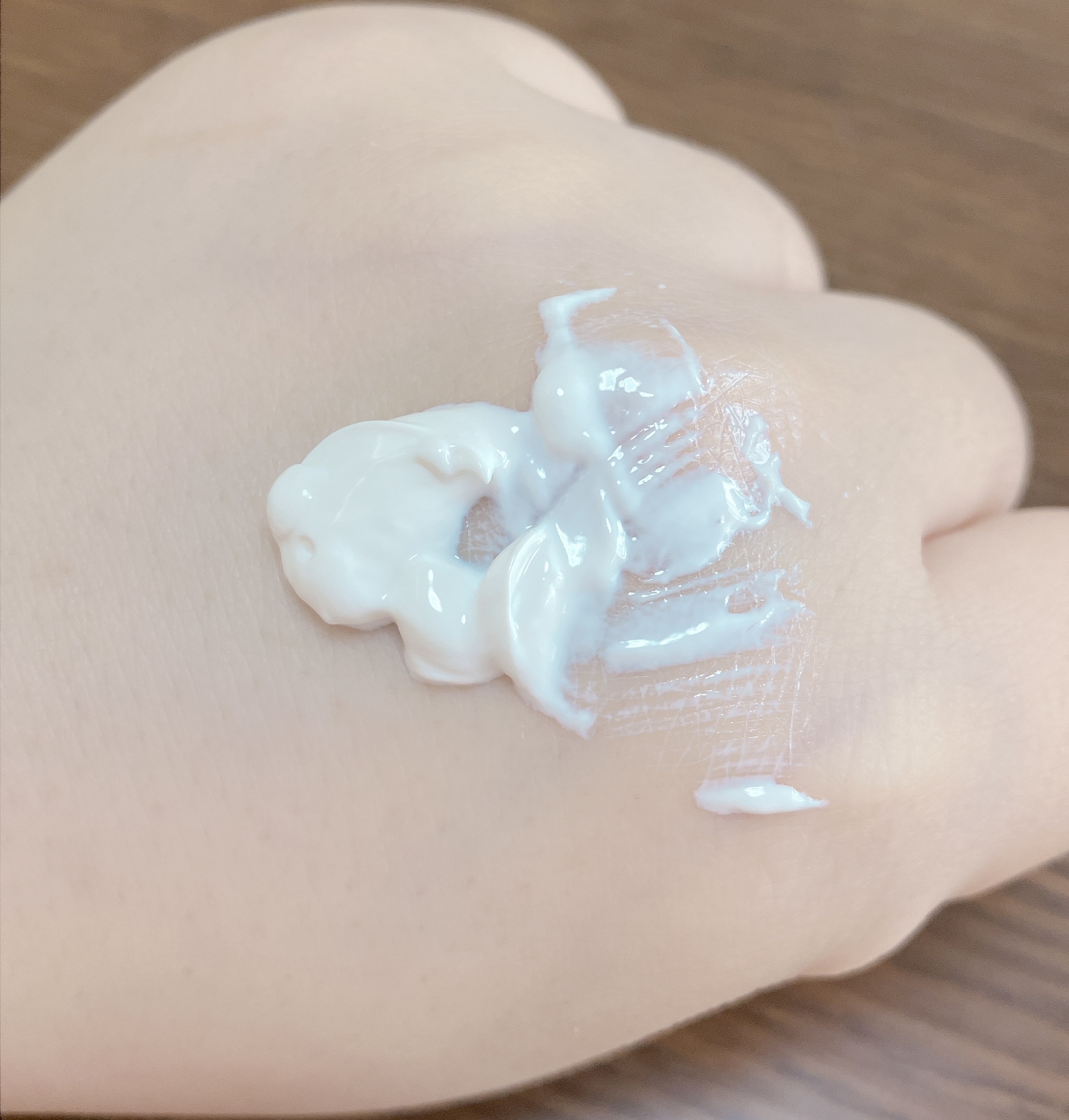 スムースフィット マルチシールド/cresc. by ASTALIFT/化粧下地を使ったクチコミ（2枚目）