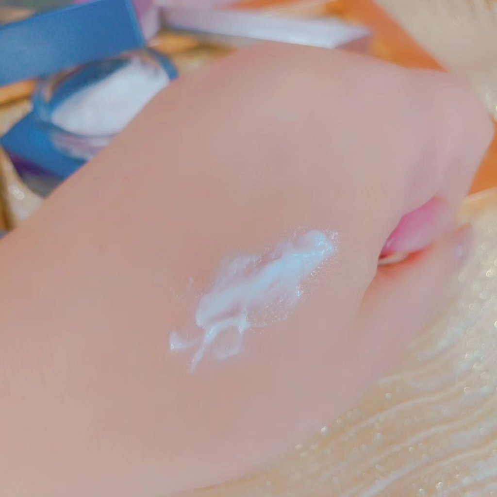 フロー インテンシブ クリーム/koy/フェイスクリームを使ったクチコミ（2枚目）