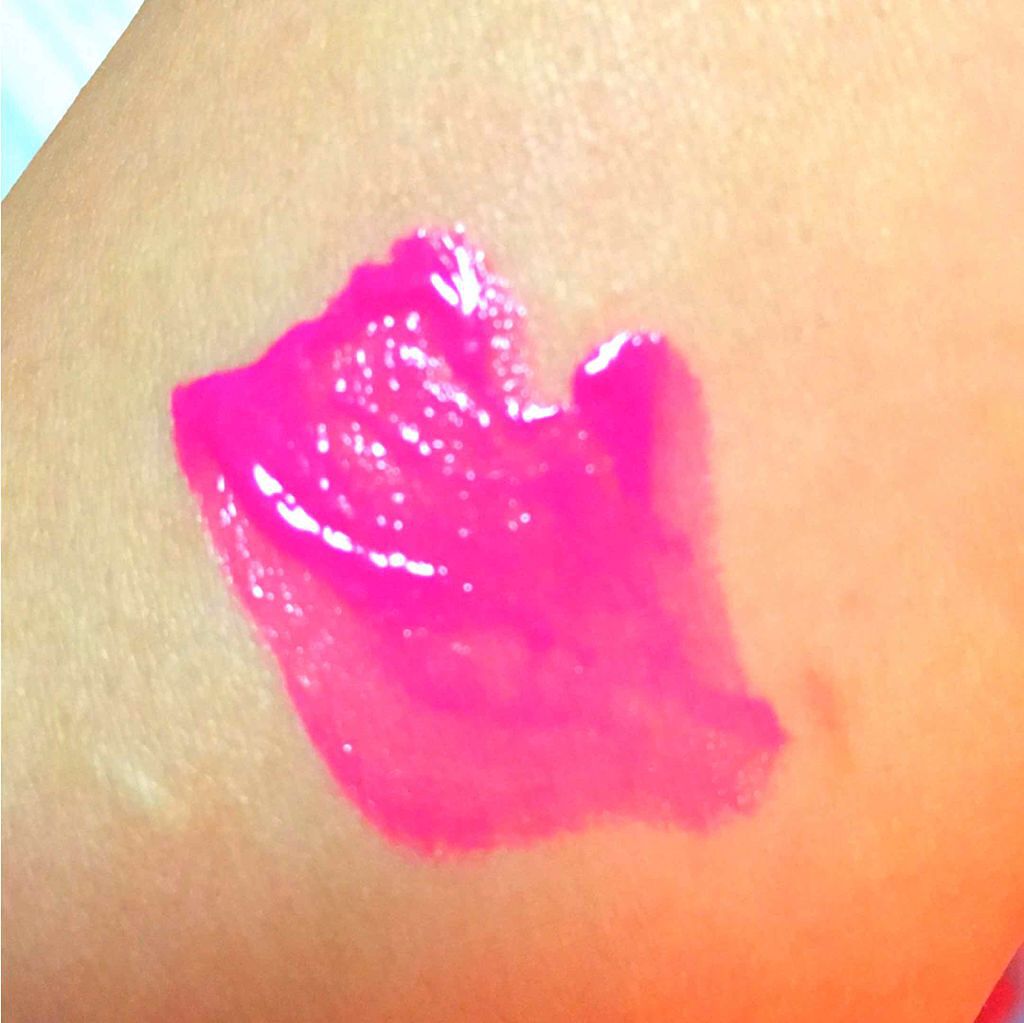 ヴォリュプテ ウォーター カラーバーム/YVES SAINT LAURENT BEAUTE/口紅を使ったクチコミ（3枚目）