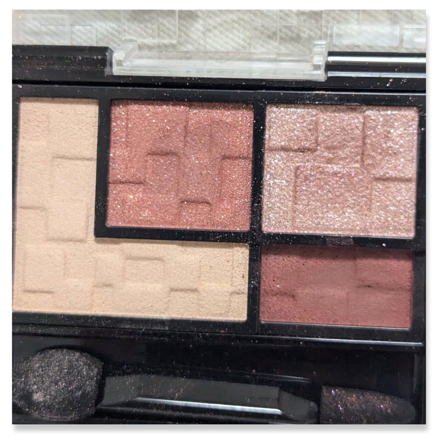 バーチャルアイズメイカー/KATE/アイシャドウパレットを使ったクチコミ(3枚目)