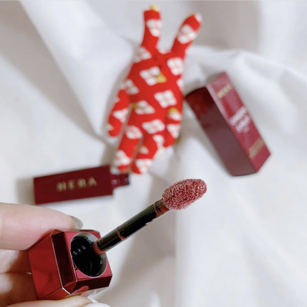 センシュアルスパイシーヌードグロス/HERA/リップグロスを使ったクチコミ（2枚目）