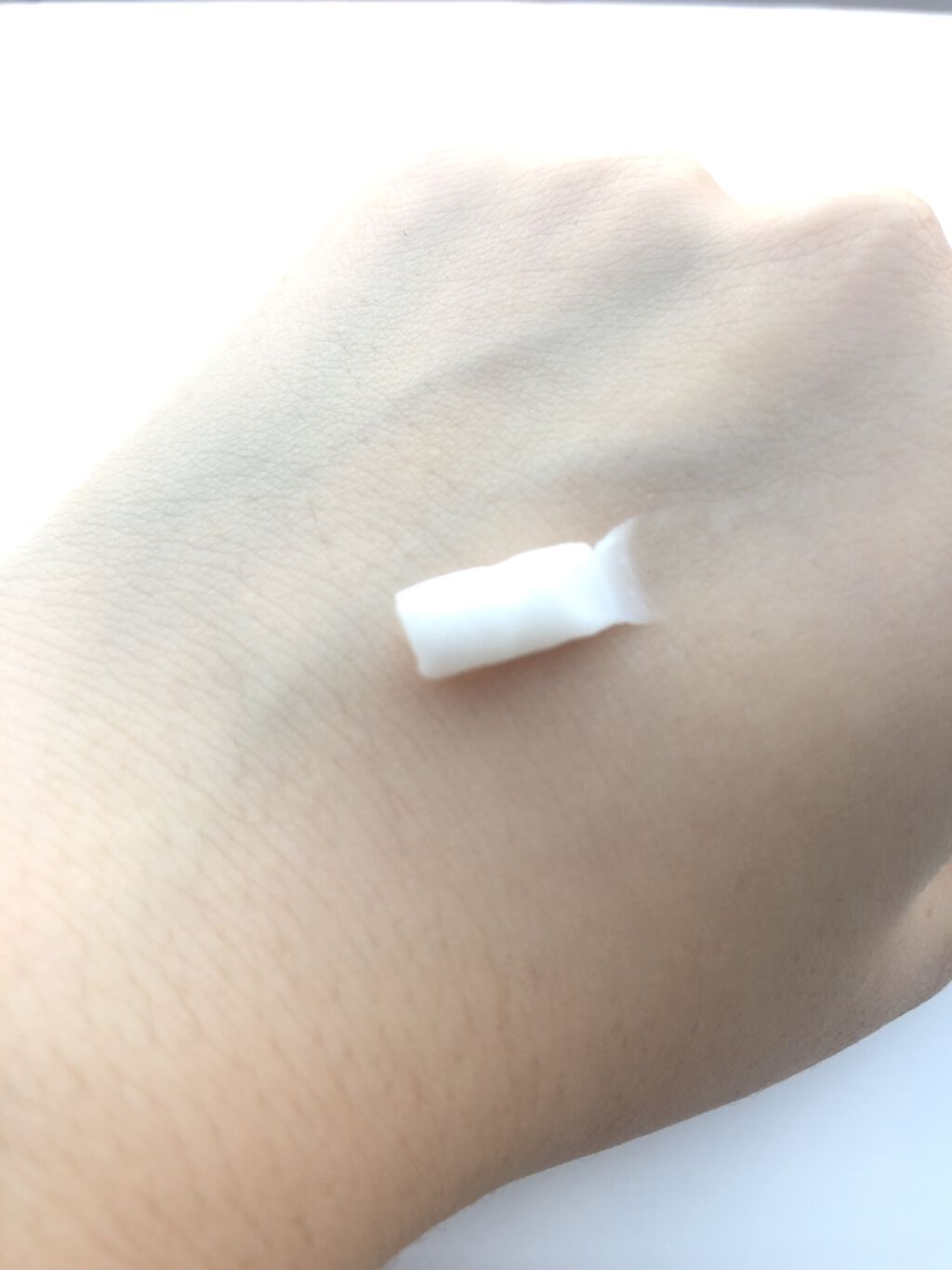 ハンドベール 乾燥 バリアクリーム/メンソレータム/ハンドクリームを使ったクチコミ（2枚目）