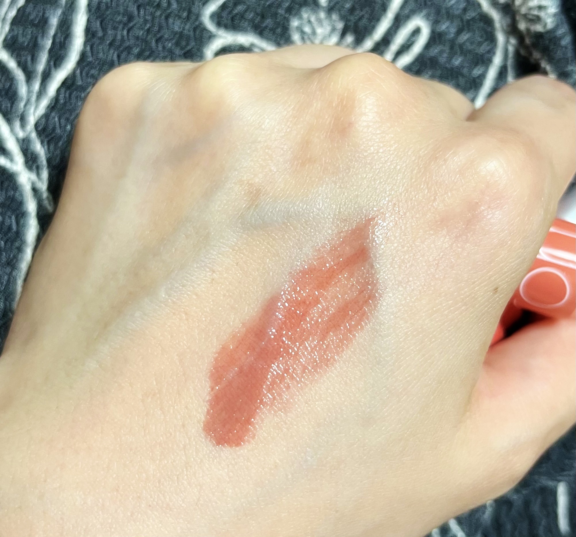 グラスティングメルティングバーム/rom&nd/リップバームを使ったクチコミ（2枚目）