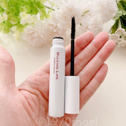 フォルトリスマスカラ/MICHIKO.LIFE/まつげ美容液を使ったクチコミ(5枚目)