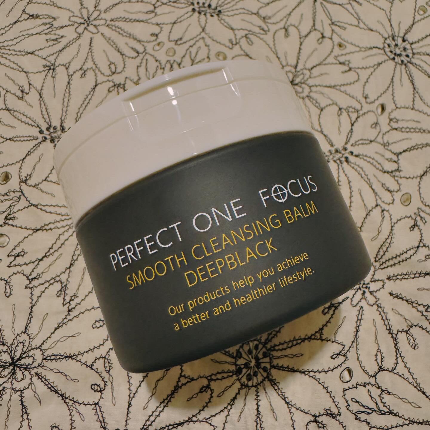 パーフェクトワンフォーカス スムースクレンジングバーム ディープブラック/PERFECT ONE  FOCUS/クレンジングバームを使ったクチコミ（1枚目）