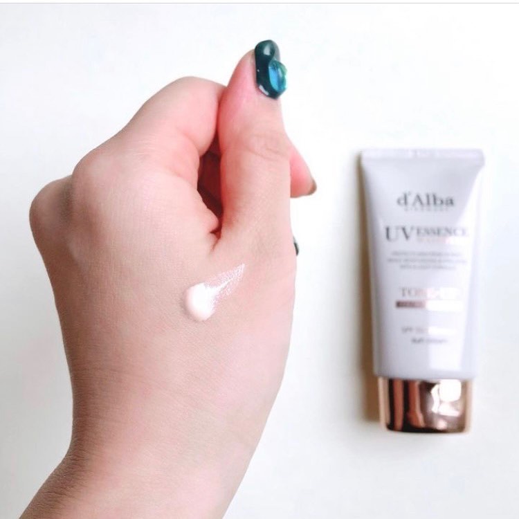 ウォータフルトーンアップサンクリーム/ダルバ/日焼け止めクリームを使ったクチコミ（2枚目）