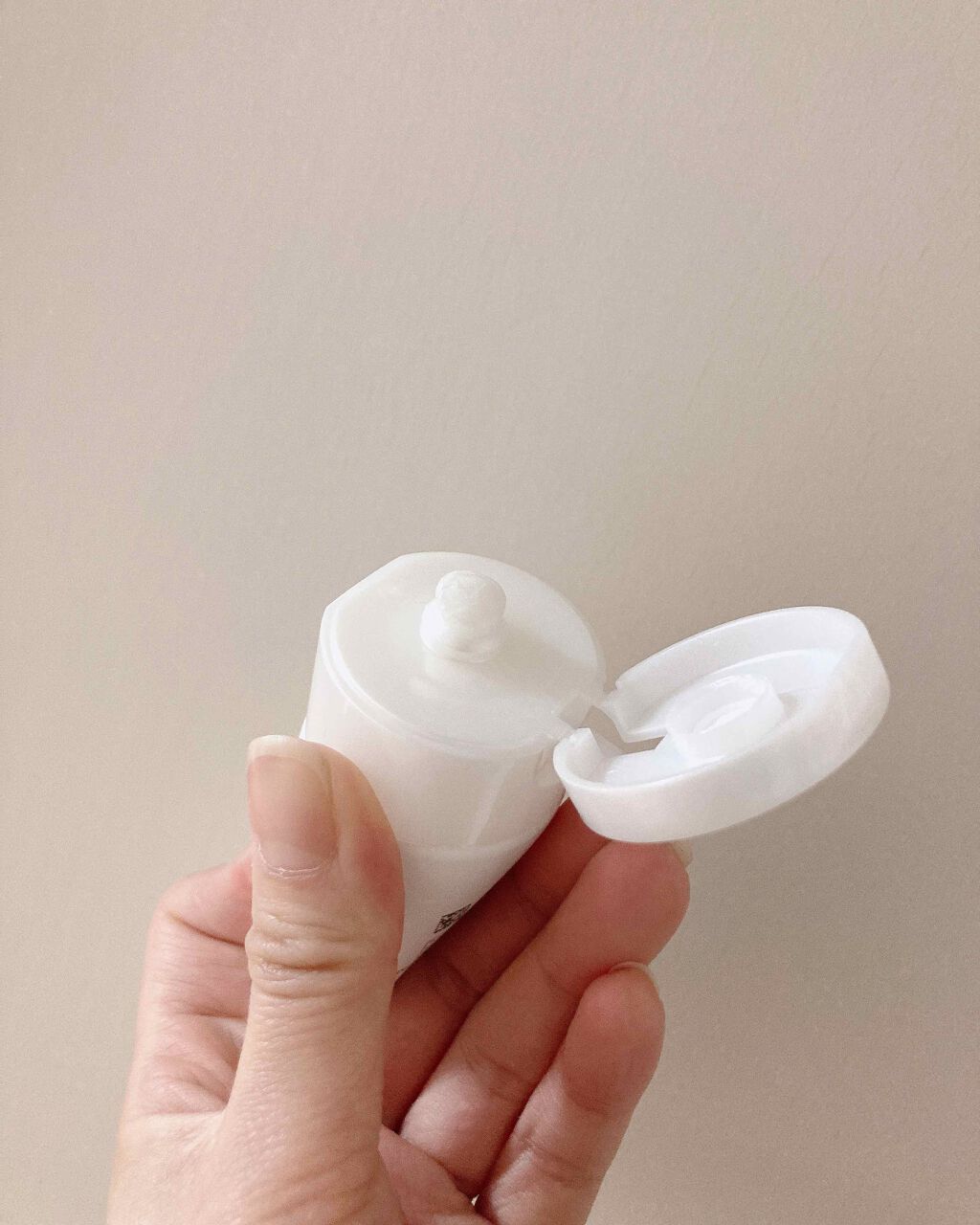 エッセンスイン クレンジングフォーム/d プログラム/洗顔フォームを使ったクチコミ(3枚目)