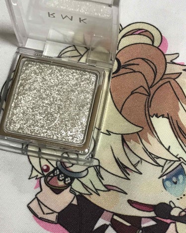 インジーニアス パウダーアイズ N/RMK/パウダーアイシャドウを使ったクチコミ（2枚目）