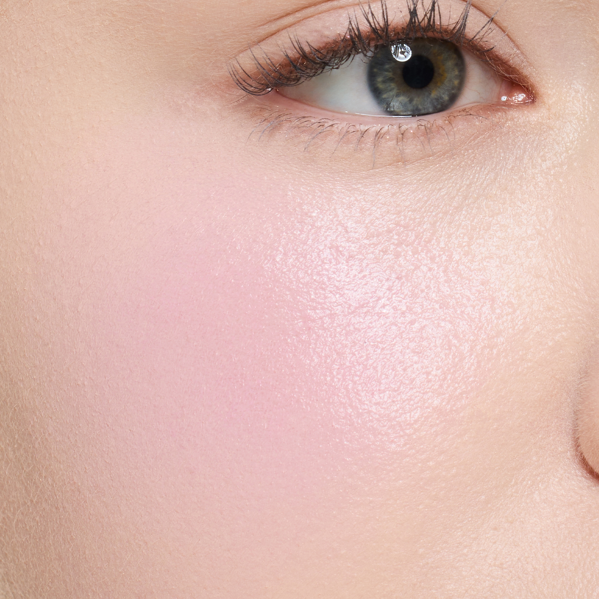 ペタルドロップリキッドブラッシャー ディライト(DELIGHT)