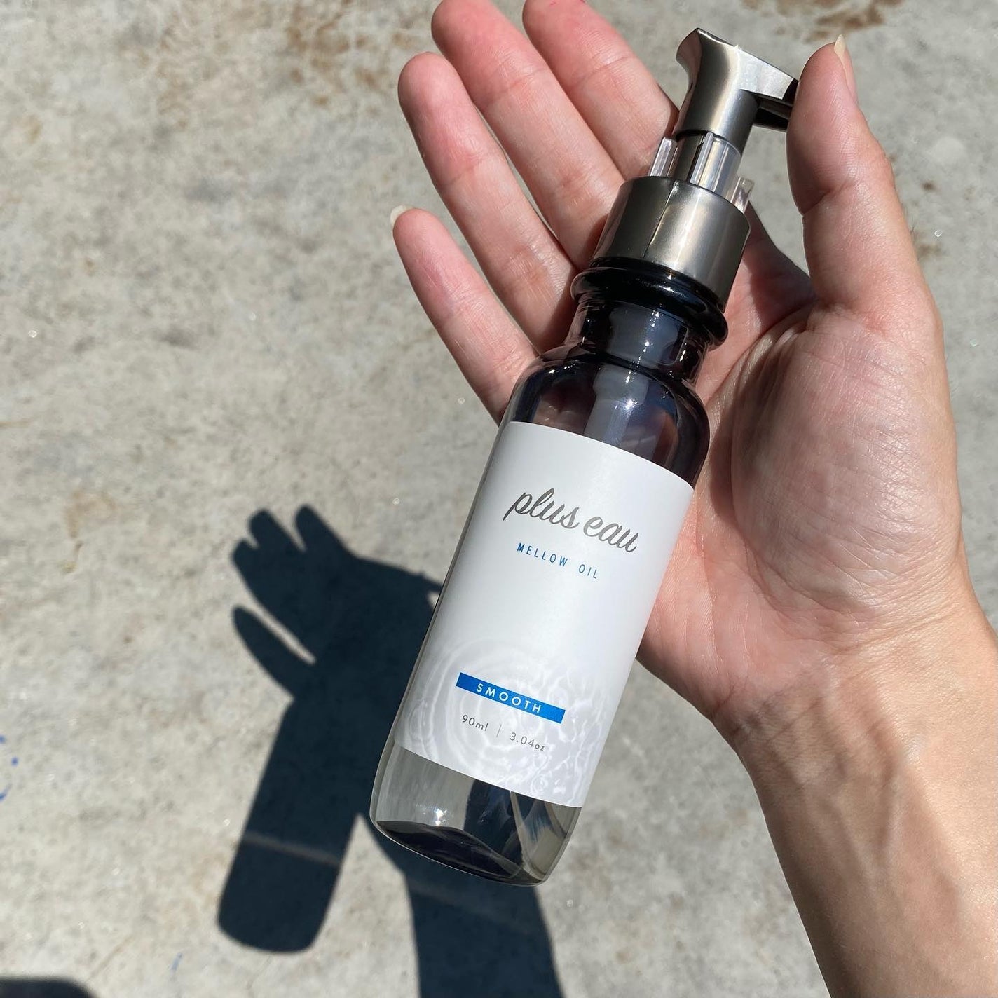 MONAMI@フォロバ100 on LIPS 「プリュスオーメロウオイル🫧少しとろみがある軽めのテクスチャーの..」(3枚目)