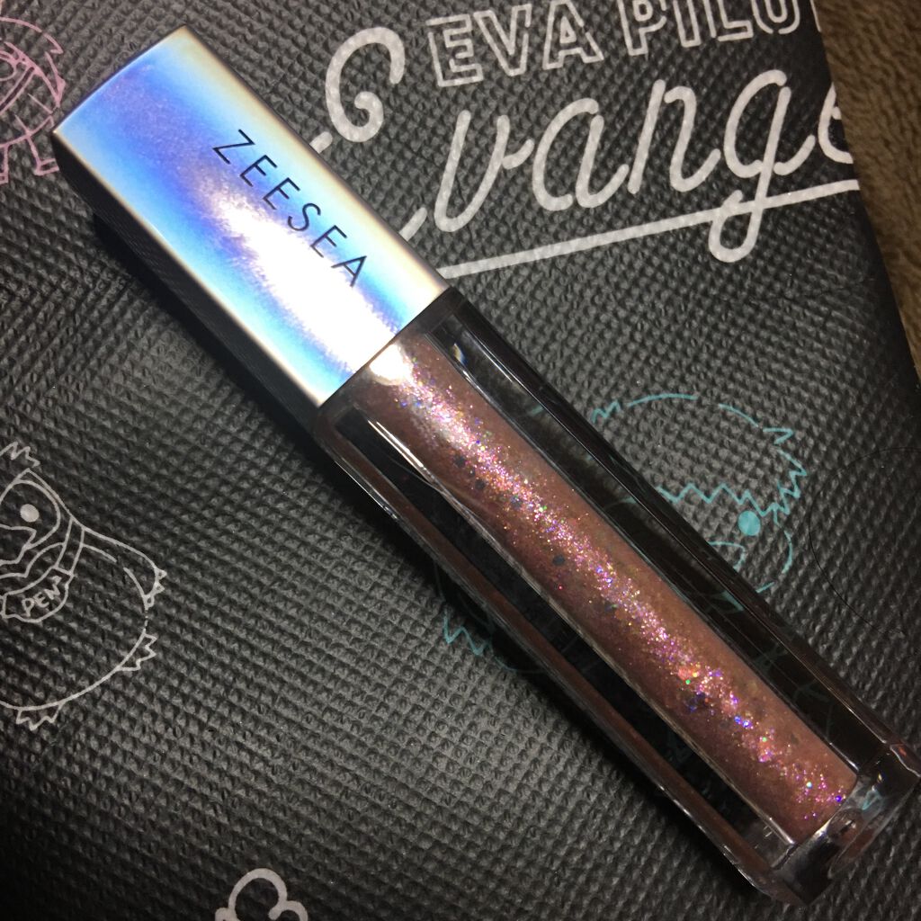 ダイヤモンドシリーズ 星空リキッドアイシャドウ/ZEESEA/リキッドアイシャドウを使ったクチコミ（1枚目）