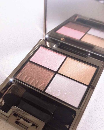 シアーコントラストアイズ/LUNASOL/アイシャドウパレットを使ったクチコミ(1枚目)